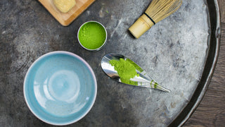 Matcha – 抹茶 – the finely ground green tea leaves and how to make it