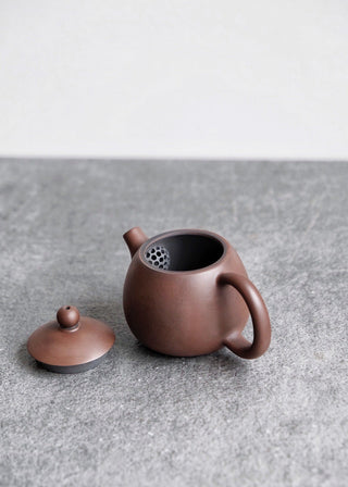 Jianshui Dragon Egg - dark clay teapot