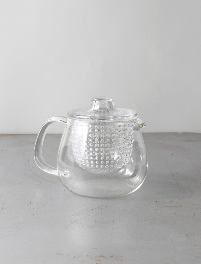Kinto Unitea glass teapot – plastic stainer