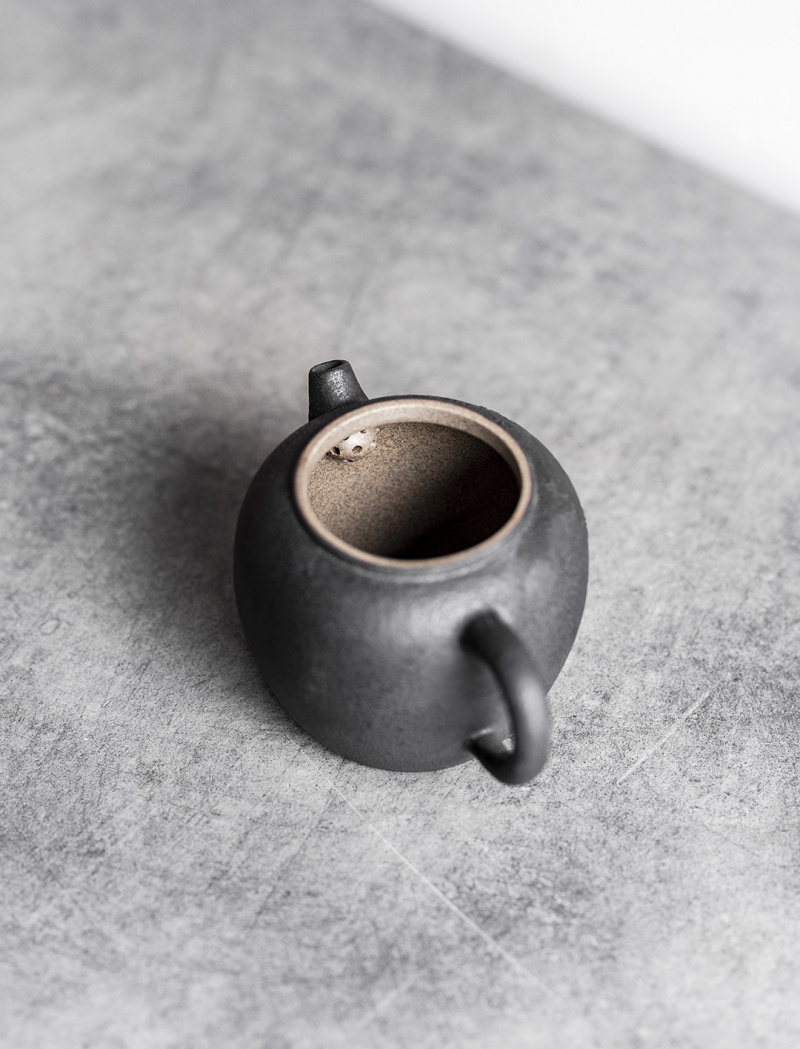 Stoneware graphite teapot